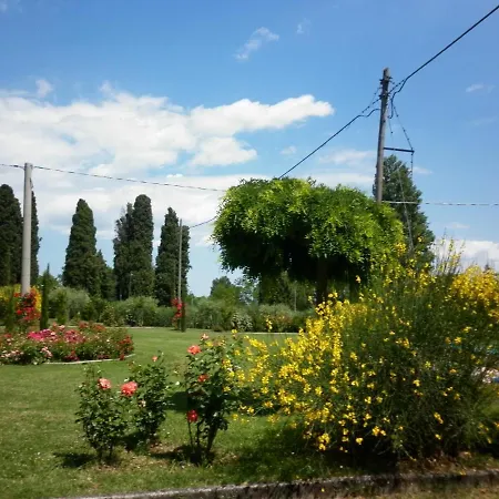 Jolanda Nyaraló Fratte Rosa